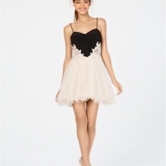 Blonde Nites Prom Dress - Picture 7 of 7